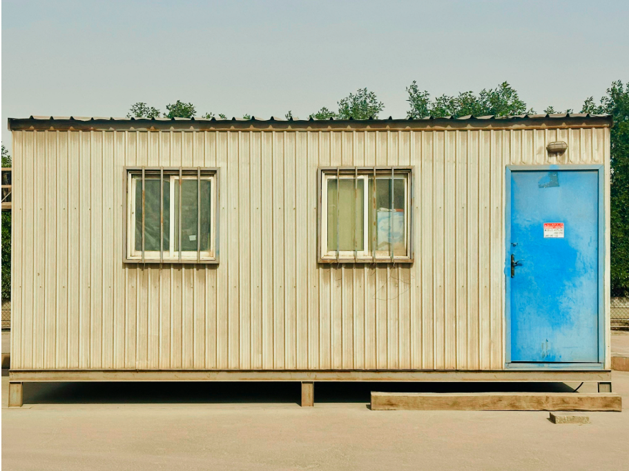 STUDIO CABIN